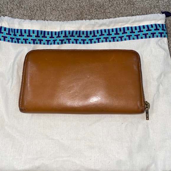 Tory Burch Wallet - Picture 3 of 6